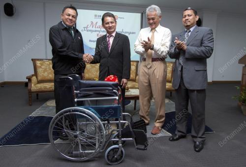 KB01_25112015_USM_KERUSI_RODA