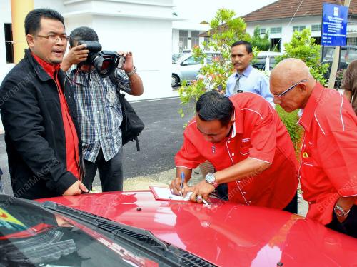 KB01_26022012_GERAKAN_TUKAR
