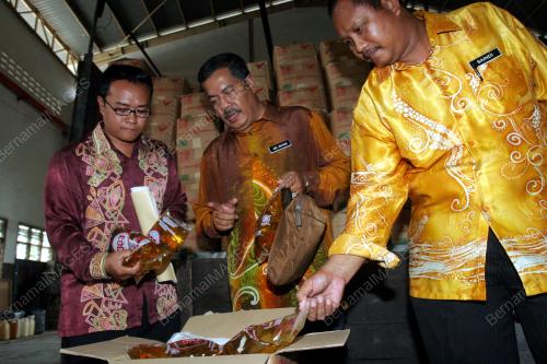 KB01_26092013_RAMPAS_MINYAK