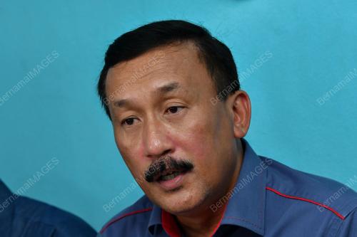 DATUK RUSLIN JUSOH