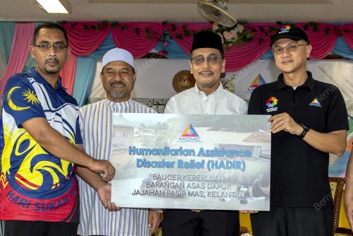 AL- ISHSAL ISHAK