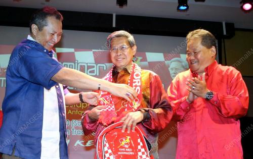 MUSTAPA MOHAMED