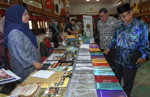 DATUK ABANG SALLEHUDDIN ABANG SHOKERAN