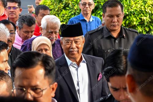 TAN SRI MUHYIDDIN YASSIN