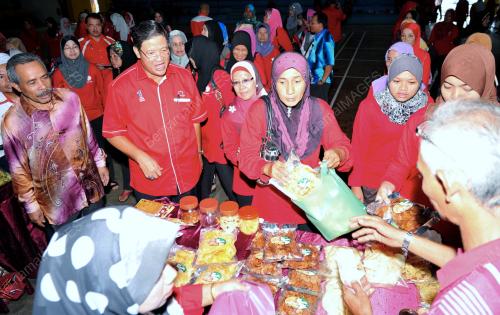 KB01_27092012_RISDA_WANITA