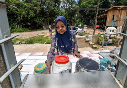 BANTUAN RUMAH BANJIR