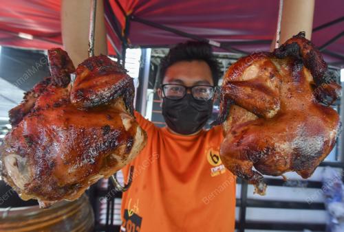 AYAM BAKAR TEMPAYAN BANGKOK