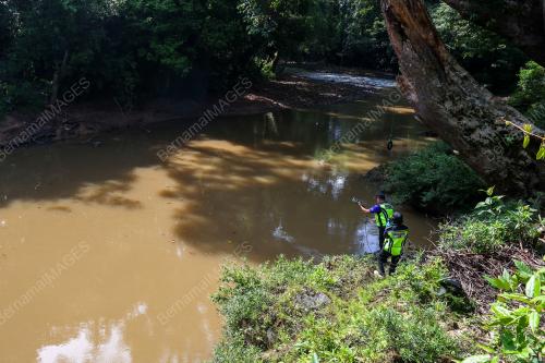 SAMPEL AIR SUNGAI KETIL