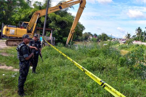 OPERASI MEROBOH PANGKALAN HARAM