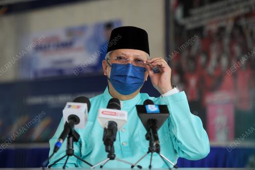 TAN SRI ANNUAR MUSA