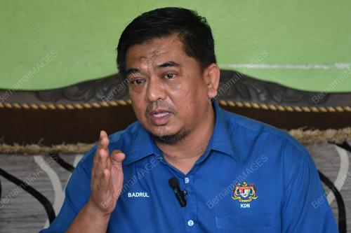 BADRUL HISHAM ALIAS