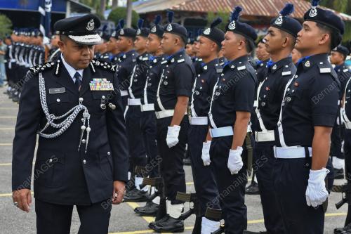 DATUK SERI AYOB KHAN MYDIN PITCHAY