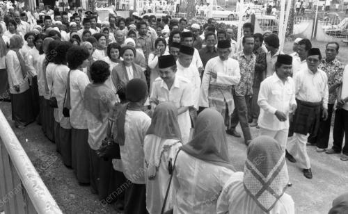 KB01_30062015_RAZALEIGH_HAMZAH