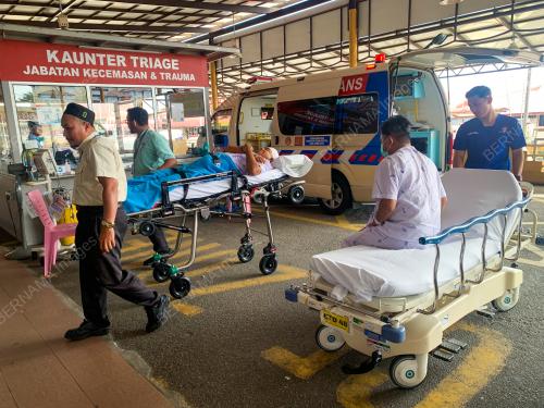 MANGSA BOM DI TAKBAI TIBA DI HOSPITAL