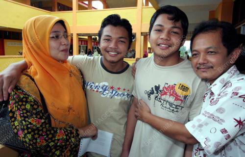 PELAJAR CEMERLANG