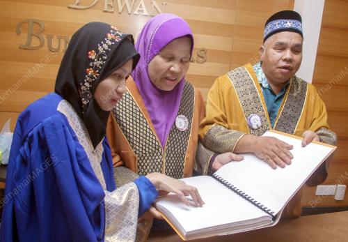 KB01_31032016_GRADUASI