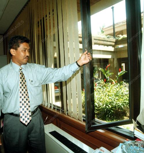 KB02-_21_02_2001_MUDAH_TERBUKA_19012016