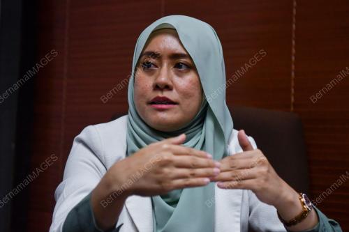 PROF MADYA DR HASYIYA KARIMAH ADLI