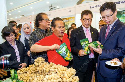 KB02_01102016_PAMERAN