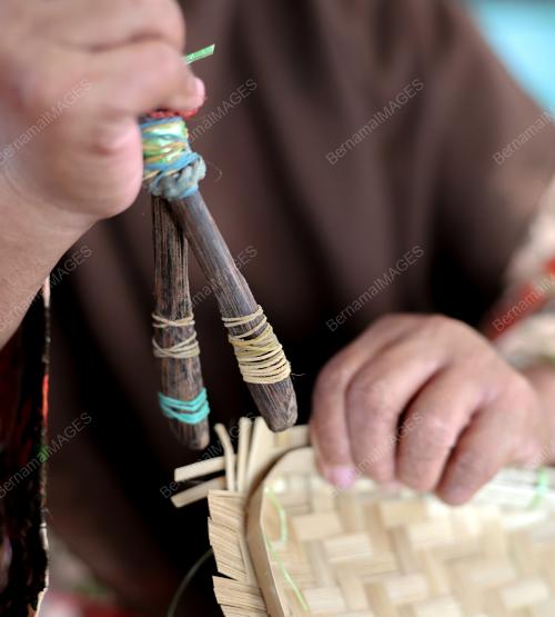 HAZLINA AWANG HAMAT