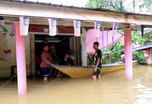 KB02_01122015_BANJIR