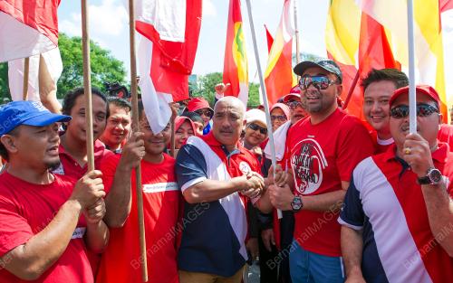 KB02_02052017_BENDERA_UMNO