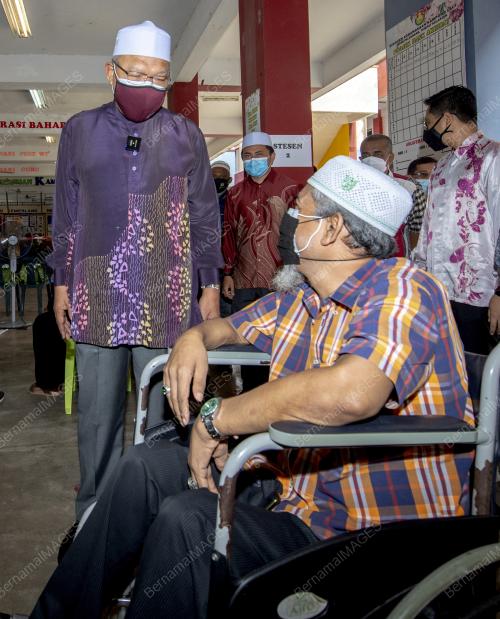 DATUK AHMAD YAKOB