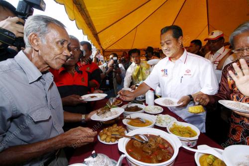 MUHYIDDIN YASSIN