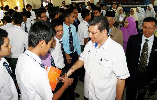 DATUK SAIFUDDIN ABDULLAH