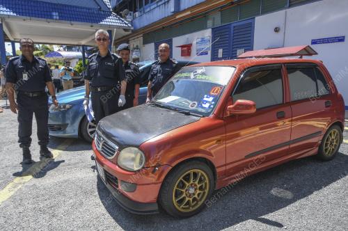 KB02_04042019_KERETA