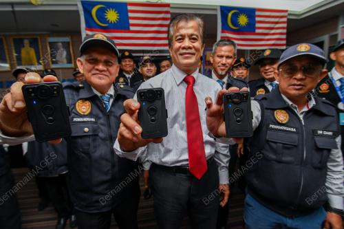 DATUK DR ZAINI HUSSIN