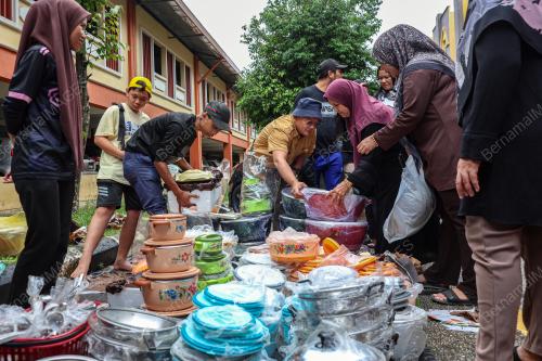LELONGAN JUALAN