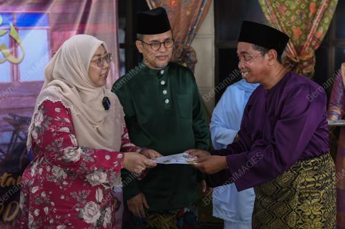 FUZIAH SALLEH