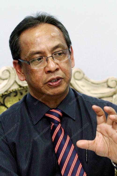 DATUK DR HASSAN ABDUL RAHMAN