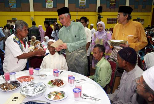 NAJIB TUN RAZAK