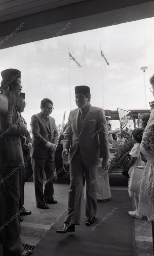 LAPANGAN TERBANG SULTAN ISMAIL PETRA