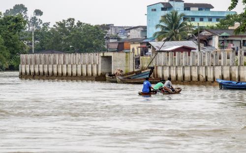 TEMBOK SUNGAI GOLOK