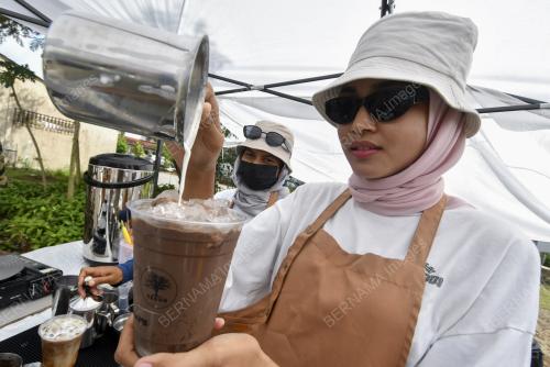 GERAI KOPI JALANAN