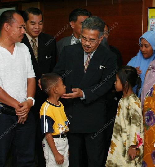 ISMAIL MOHD NOOR