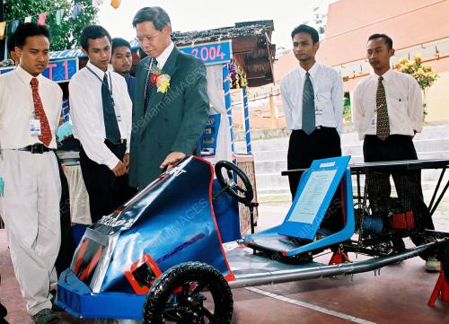 MUSTAPA, PERTANDINGAN ROBOT