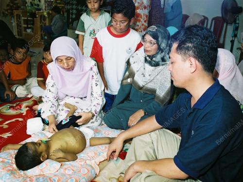 SUMBANGAN KEPADA KANAK-KANAK PENYAKIT HATI