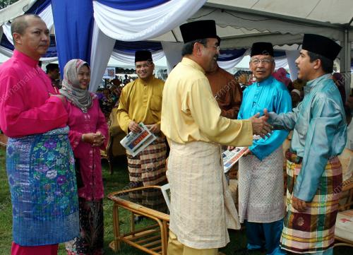 DATUK MOHD ALI MOHD RUSTAM