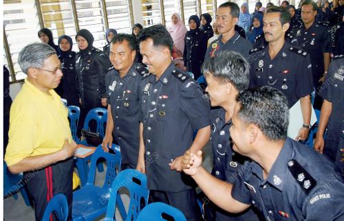 MUSTAPA MOHAMED