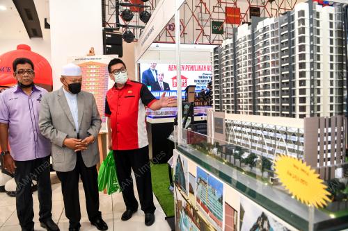 DATUK AHMAD YAKOB
