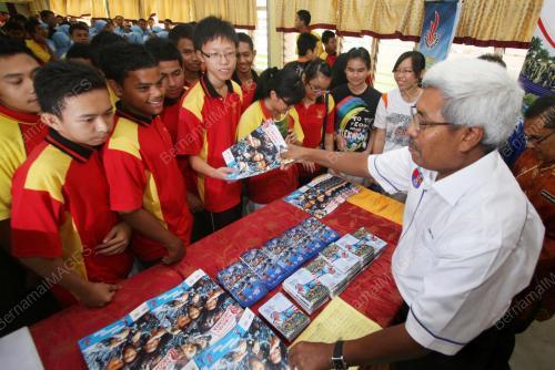 ABDUL HADI AWANG KECHIL
