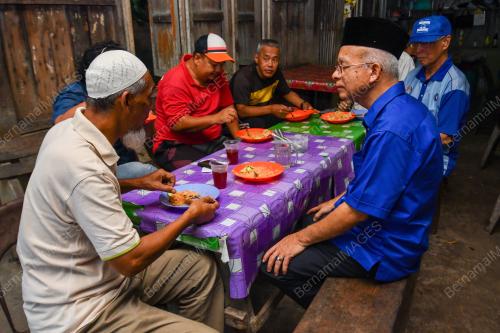 PROF MADYA ZULKARNAIN YUSOFF