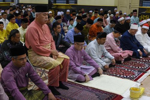 TENGKU MAHKOTA KELANTAN