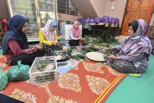 TAPAI TOK IMAN
