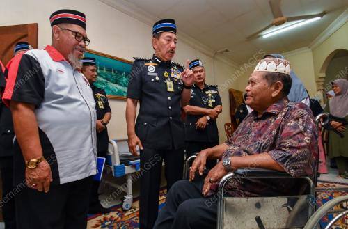 DATUK MUHAMAD ZAKI HARUN