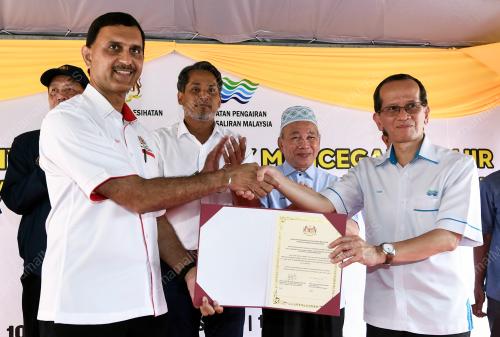 KHAIRY JAMALUDDIN